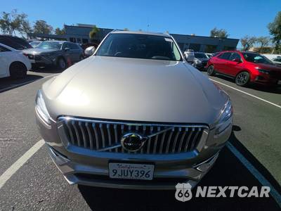 2023 Volvo XC90 B6 Plus 7-Passenger - zdjęcie 2 z 30 - miniatura