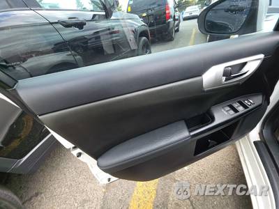 2011 Lexus CT 200h Premium - zdjęcie 9 z 32 - miniatura