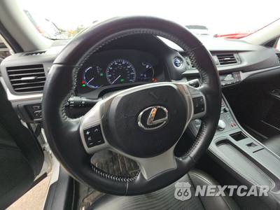 2011 Lexus CT 200h Premium - zdjęcie 10 z 32 - miniatura