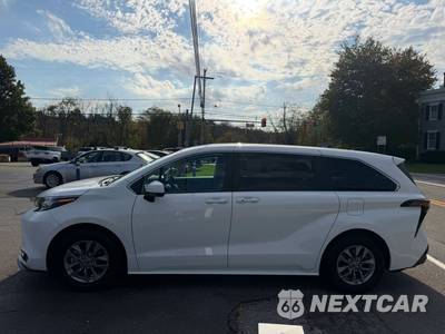 2022 Toyota Sienna LE 8-Passenger 120.5" WB - zdjęcie 7 z 39 - miniatura