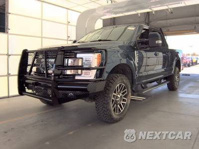 2017 Ford Super Duty F-250 Lariat Crew Cab Medium Bed - zdjęcie 1 z 32 - miniatura