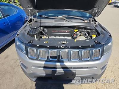 2018 Jeep Compass Latitude - zdjęcie 18 z 21 - miniatura