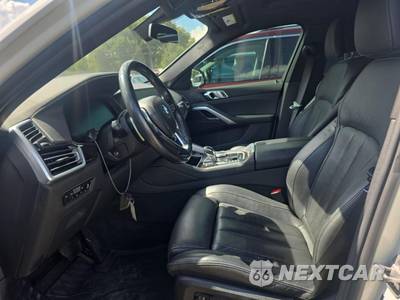 2021 BMW X6 Sports Activity Coupe xDrive40i - zdjęcie 13 z 23 - miniatura