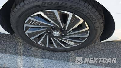 2022 Hyundai Sonata Hybrid Limited - zdjęcie 46 z 51 - miniatura