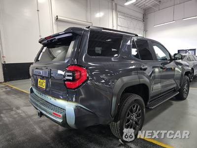 2025 Toyota 4Runner SR5 - zdjęcie 4 z 25 - miniatura