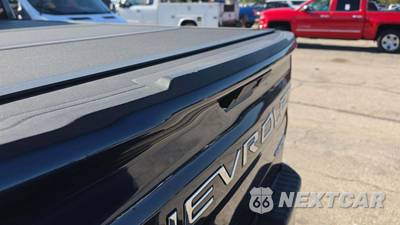 2022 Chevrolet Silverado 1500 LTD Custom Crew Cab Short Bed 1CX - zdjęcie 19 z 27 - miniatura