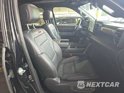 2026 Toyota Tundra i-FORCE MAX TRD Pro Crew Cab Short Bed - zdjęcie 8 z 37 - miniatura