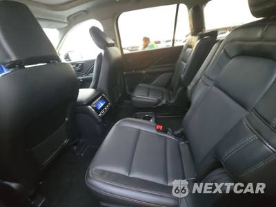 2025 Lincoln Aviator Reserve - zdjęcie 13 z 22 - miniatura