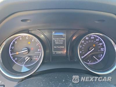 2019 Toyota Camry SE - zdjęcie 15 z 21 - miniatura