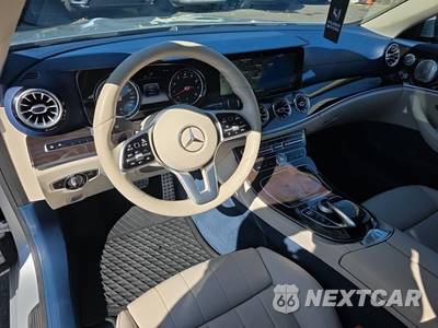2019 Mercedes-Benz E 450 4MATIC Convertible - zdjęcie 14 z 25 - miniatura