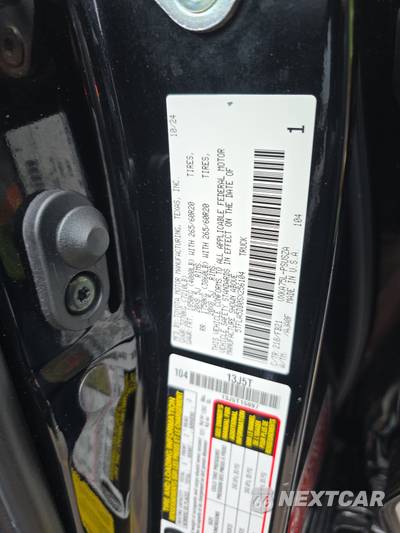 2025 Toyota Tundra SR5 Crew Cab Short Bed - zdjęcie 15 z 22 - miniatura