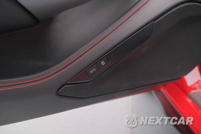 2022 Ferrari F8 Spider Convertible - zdjęcie 23 z 44 - miniatura