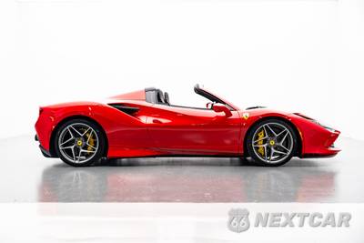 2022 Ferrari F8 Spider Convertible - zdjęcie 39 z 44 - miniatura