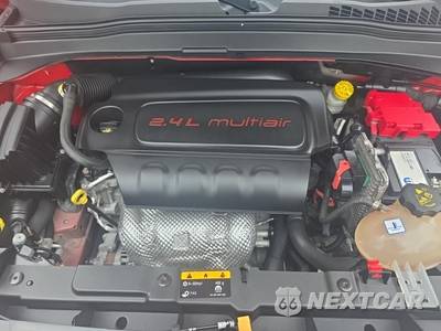 2021 Jeep Renegade Jeepster - zdjęcie 18 z 22 - miniatura