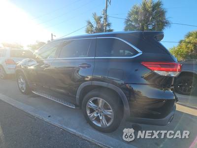 2019 Toyota Highlander Limited - zdjęcie 6 z 34 - miniatura