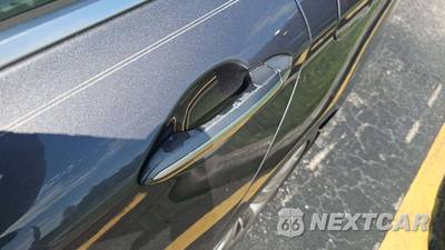 2015 Hyundai Genesis 5.0 Sedan - zdjęcie 36 z 37 - miniatura