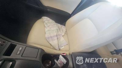 2013 Lexus CT 200h - zdjęcie 23 z 26 - miniatura