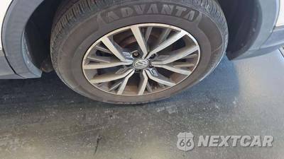 2020 Volkswagen Tiguan SE - zdjęcie 21 z 27 - miniatura