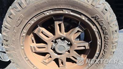 2015 Toyota 4Runner SR5 - zdjęcie 49 z 63 - miniatura