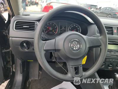 2014 Volkswagen Jetta SE Sedan - zdjęcie 16 z 43 - miniatura