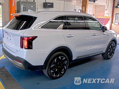 2025 Kia Sorento EX - zdjęcie 4 z 18 - miniatura
