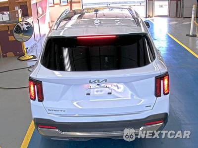 2025 Kia Sorento EX - zdjęcie 5 z 18 - miniatura