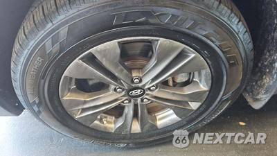 2016 Hyundai Santa Fe Sport - zdjęcie 21 z 32 - miniatura