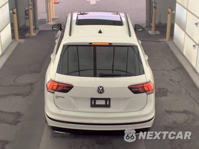 2021 Volkswagen Tiguan SE R-Line Black - zdjęcie 5 z 24 - miniatura