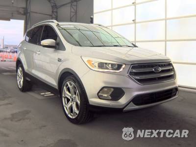 2017 Ford Escape Titanium - zdjęcie 3 z 24 - miniatura