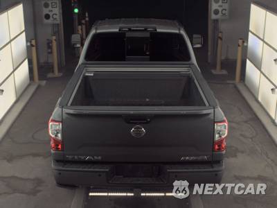 2019 Nissan TITAN PRO-4X Extended Cab Medium Bed - zdjęcie 5 z 20 - miniatura