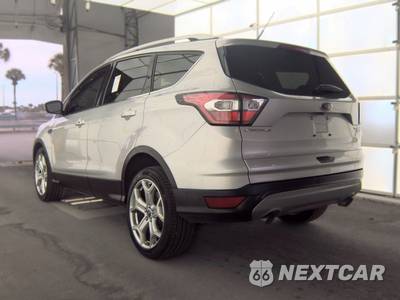 2017 Ford Escape Titanium - zdjęcie 6 z 24 - miniatura