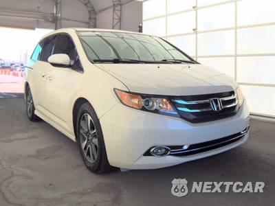 2016 Honda Odyssey Touring 118.1" WB - zdjęcie 3 z 22 - miniatura