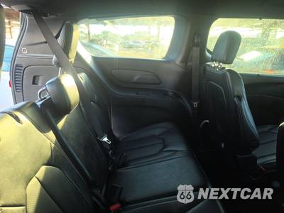 2025 Chrysler Pacifica Select 121.6" WB - zdjęcie 14 z 24 - miniatura