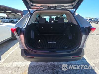 2023 Toyota RAV4 XLE - zdjęcie 16 z 24 - miniatura