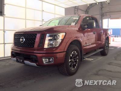 2019 Nissan TITAN PRO-4X Crew Cab Short Bed - zdjęcie 1 z 34 - miniatura