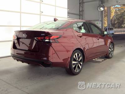2022 Nissan Versa SR - zdjęcie 4 z 41 - miniatura
