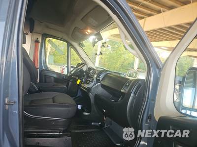 2020 Ram ProMaster 3500 Cargo Van High Roof 159.0" WB - zdjęcie 8 z 55 - miniatura
