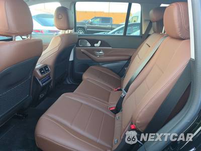 2026 Mercedes-Benz GLS 450 4MATIC - zdjęcie 13 z 20 - miniatura