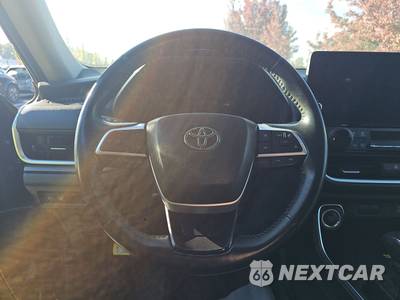 2024 Toyota Grand Highlander XLE - zdjęcie 10 z 46 - miniatura