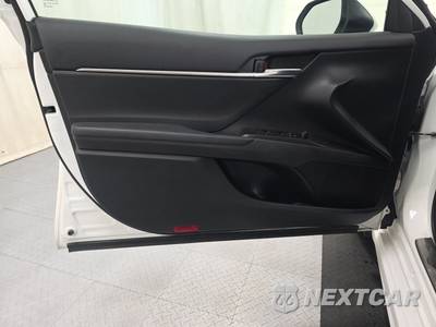 2024 Toyota Camry SE - zdjęcie 9 z 23 - miniatura
