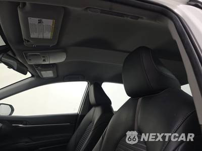 2024 Toyota Camry SE - zdjęcie 17 z 23 - miniatura
