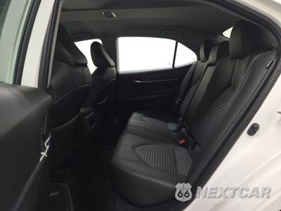 2024 Toyota Camry SE - zdjęcie 13 z 23 - miniatura