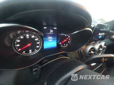 2022 Mercedes-Benz GLC 300 4MATIC - zdjęcie 12 z 19 - miniatura