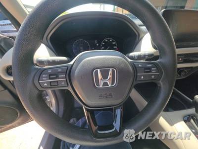 2025 Honda HR-V LX - zdjęcie 10 z 20 - miniatura