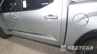 2025 Toyota Tundra Platinum Crew Cab Short Bed - zdjęcie 26 z 52 - miniatura