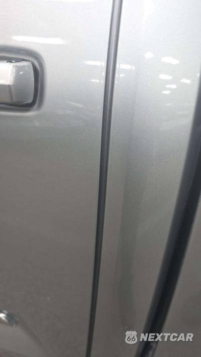 2025 Toyota Tundra Platinum Crew Cab Short Bed - zdjęcie 29 z 52 - miniatura