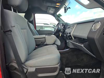 2016 Ford Super Duty F-250 XLT Crew Cab Medium Bed - zdjęcie 8 z 35 - miniatura