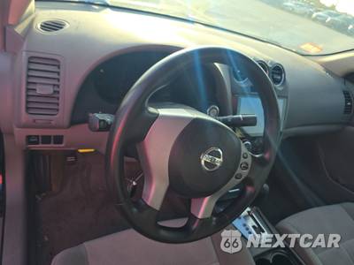 2009 Nissan Altima 2.5 S Sedan - zdjęcie 10 z 29 - miniatura