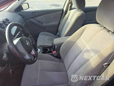 2009 Nissan Altima 2.5 S Sedan - zdjęcie 7 z 29 - miniatura
