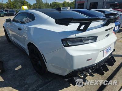 2018 Chevrolet Camaro 1SS Coupe - zdjęcie 6 z 21 - miniatura